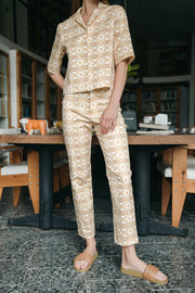 BLUE ANEMONE SUSTAINABLE ECO FRIENDLY SLOW FASHION BRAND ORGANIC FLORAL 60S 70S PANTS POP BEIGE