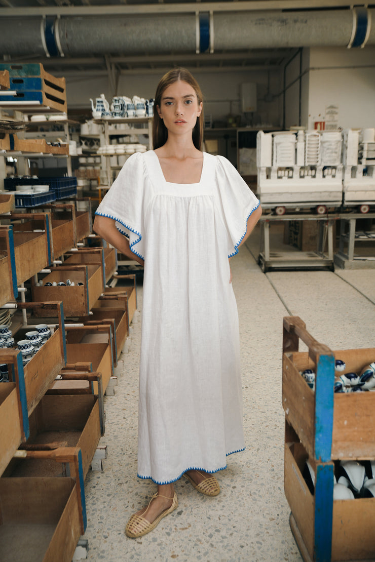 BLUE ANEMONE SS24 SUSTAINABLE ECO FRIENDLY SLOW FASHION WHITE LINEN KAFTAN TUNIC COBALT EMBROIDERED TUNIC LOOSE SHELL DRESS BLUE