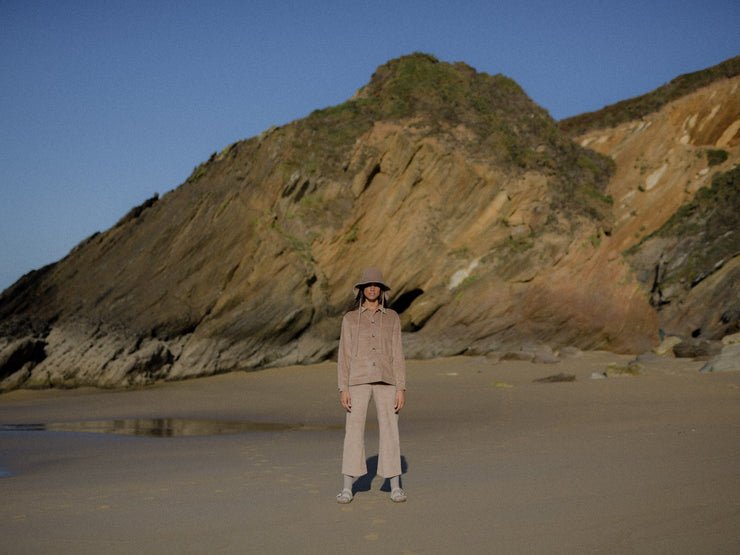 BLUE_ANEMONE_SUSTAINABLE_FASHION_SLOWFASHION_OVERSHIRT_JACKET_CORDUROY_CAMEL