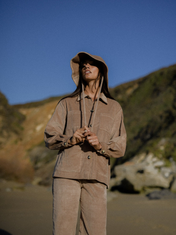 BLUE_ANEMONE_SUSTAINABLE_FASHION_SLOWFASHION_OVERSHIRT_JACKET_CORDUROY_CAMEL