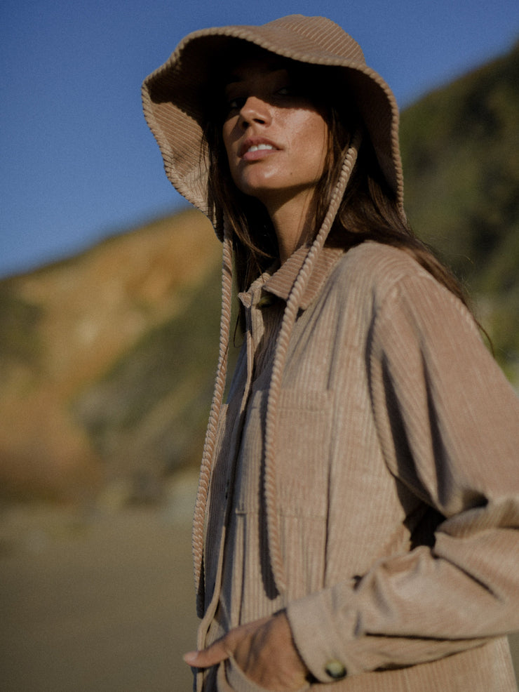 BLUE_ANEMONE_SUSTAINABLE_FASHION_SLOWFASHION_OVERSHIRT_JACKET_CORDUROY_CAMEL